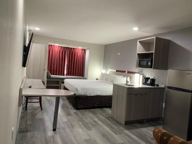 Microtel Inn And Suites קלארקסוויל מראה חיצוני תמונה
