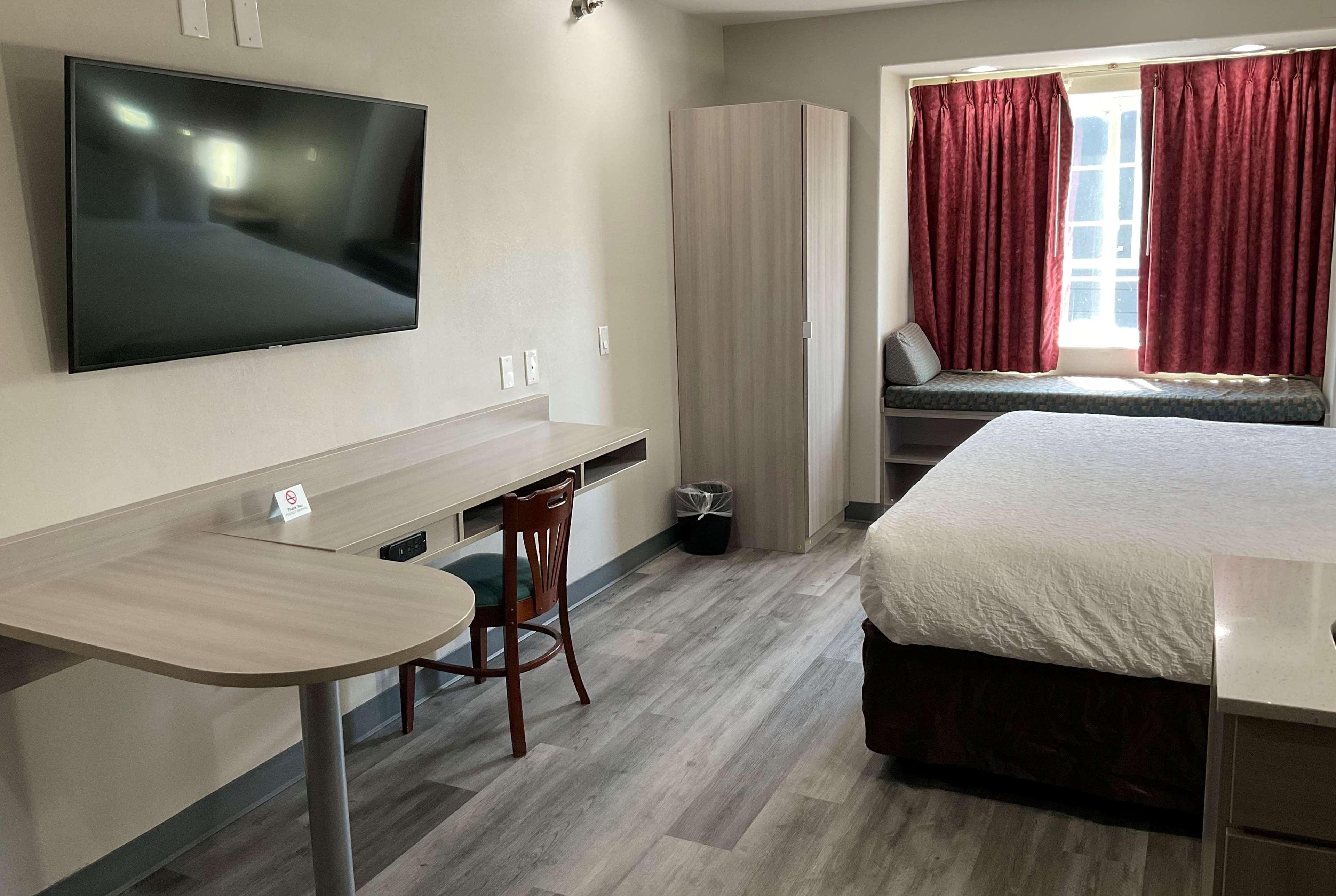 Microtel Inn And Suites קלארקסוויל מראה חיצוני תמונה